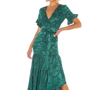 Privacy Please Green Chrysanthemum Gown